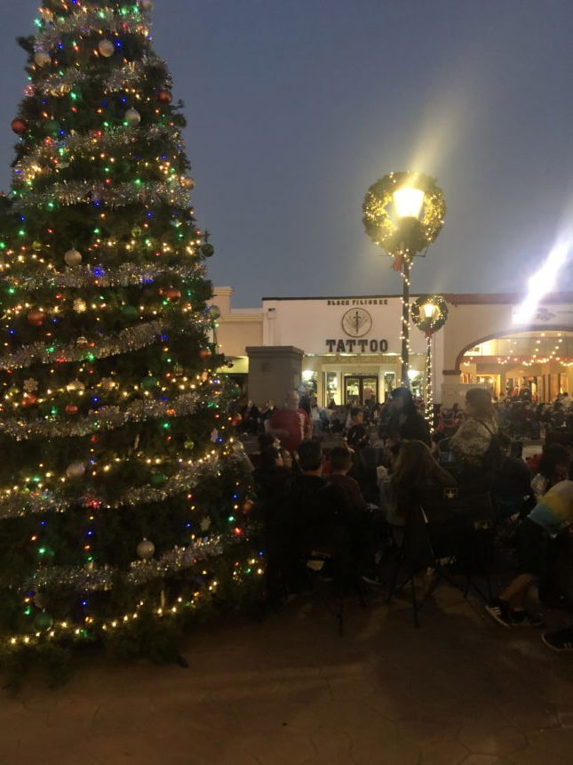 Electric Light Parade illuminates Yuma's streets KYMA