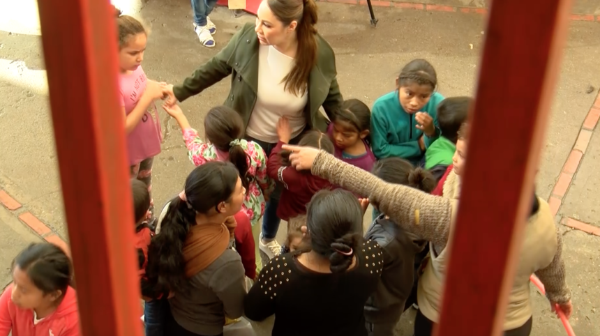 Local Organization brings Christmas to migrant families