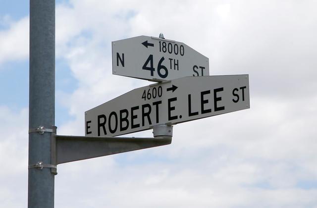 robert e lee st