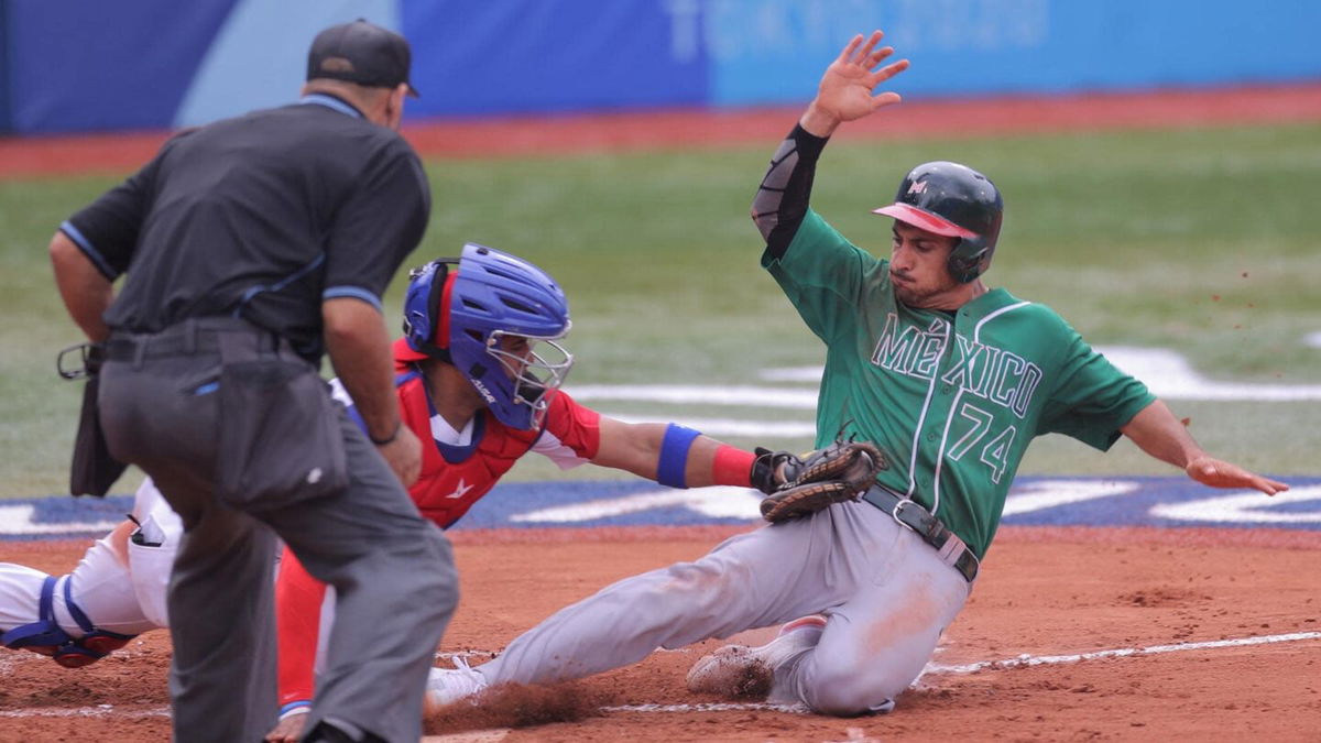 Dominican Republic wins close game over Mexico