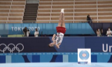 U.S.' Shostak falls through trampoline