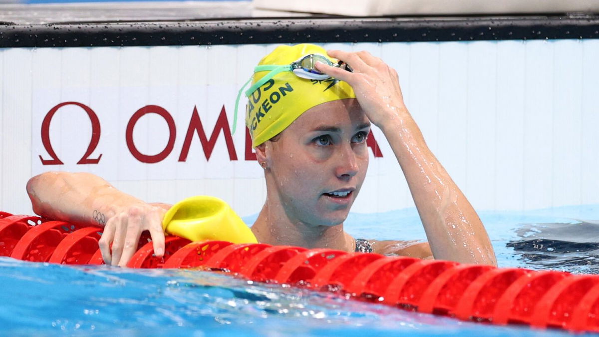 McKeon sets 50 free OR in heats as Simone Manuel moves on