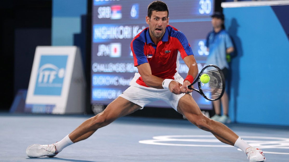 Djokovic handles Nishikori to advance to semifinal