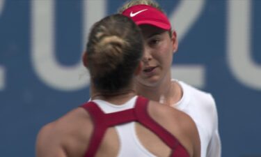 Vekic upsets No. 3 Sabalenka in Round 2 of women's singles