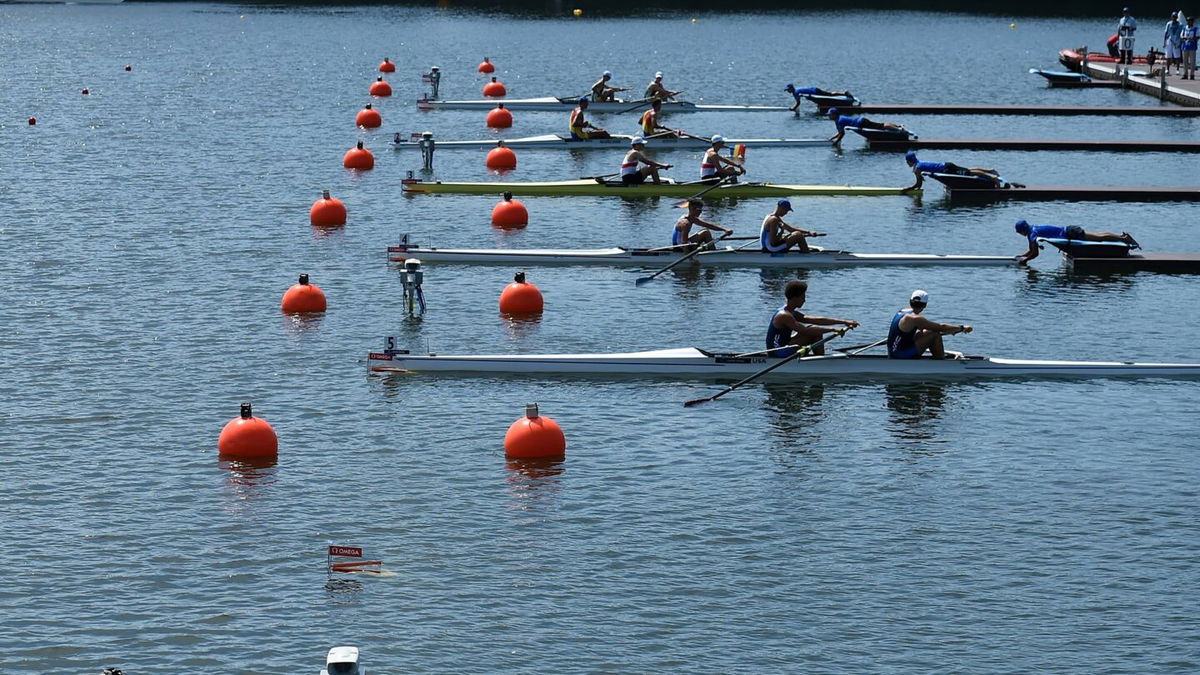 Athletes wait at the start ahead of the Men's Double Sculls at 2019 World Juniors in Tokyo