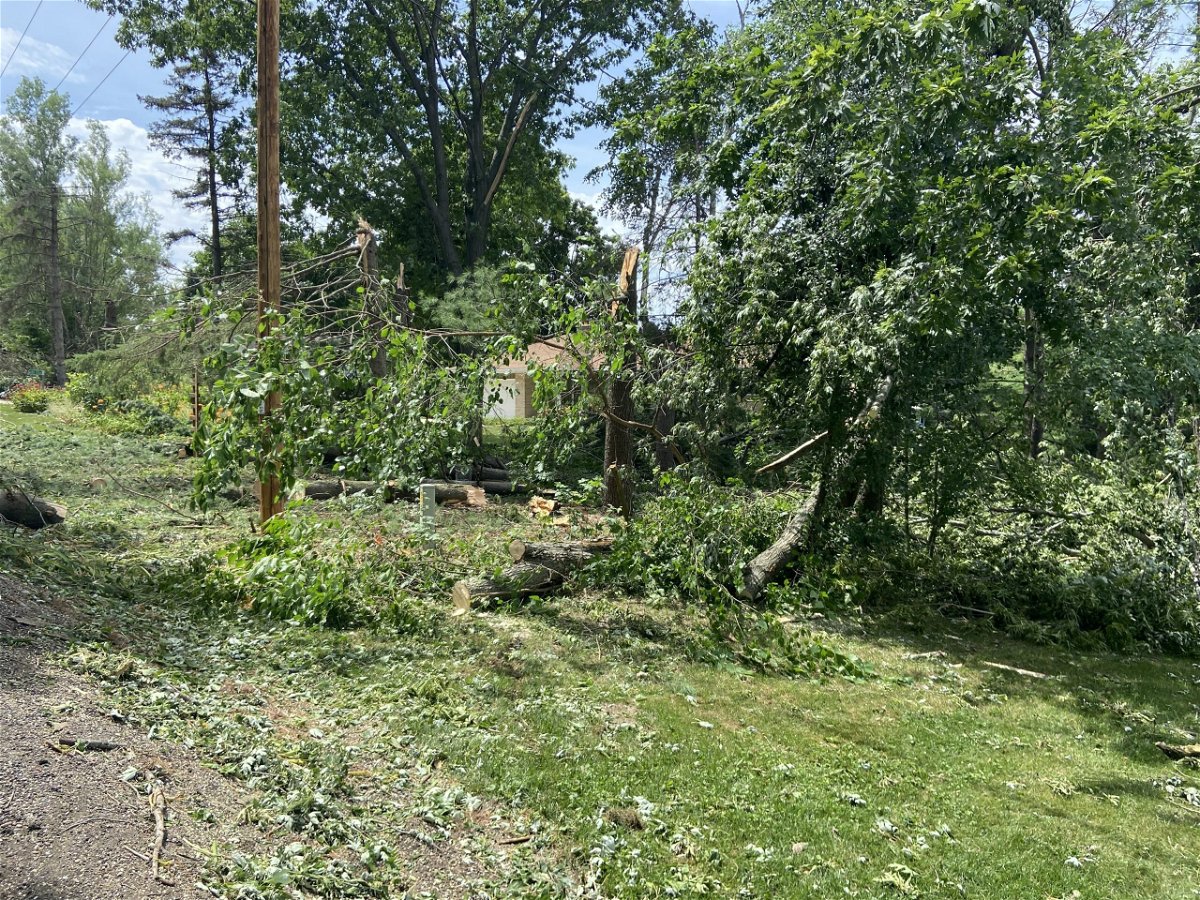 <i>WDJT</i><br/>At least 5 tornadoes hit Southeastern Wisconsin this week.