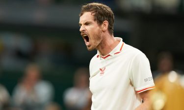 Andy Murray celebrates