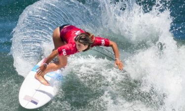 American teenager Caroline Marks and teammate Carissa Moore surfed into the semifinals with dominant quarterfinal victories