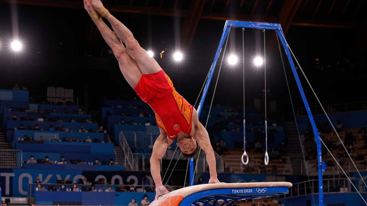 Chinese gymnast Sun Wei's 'gorgeous' vault in team final