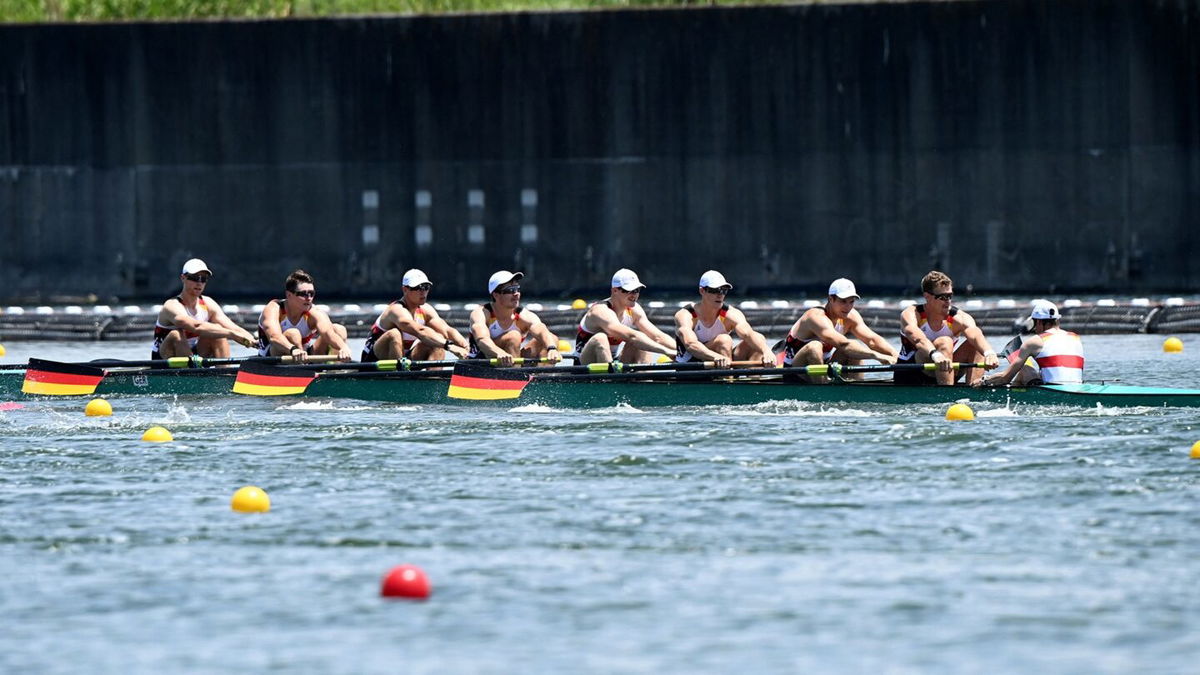 Finish: Germany wins men's eight heat one