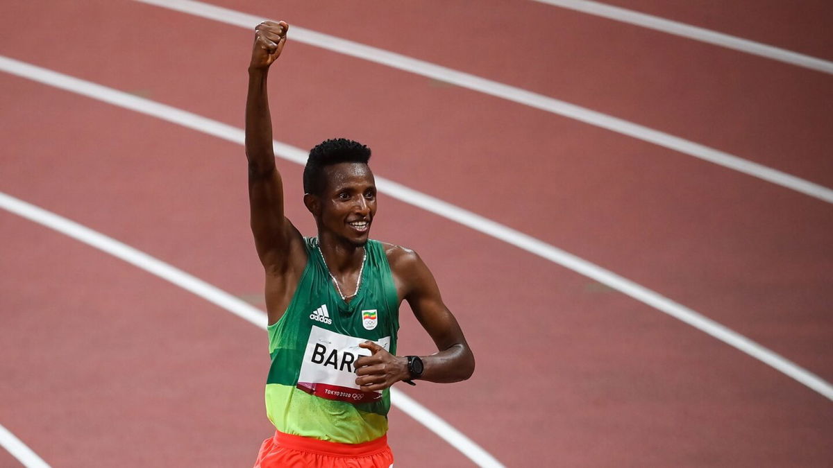 Barega upsets Cheptegei for 10K gold