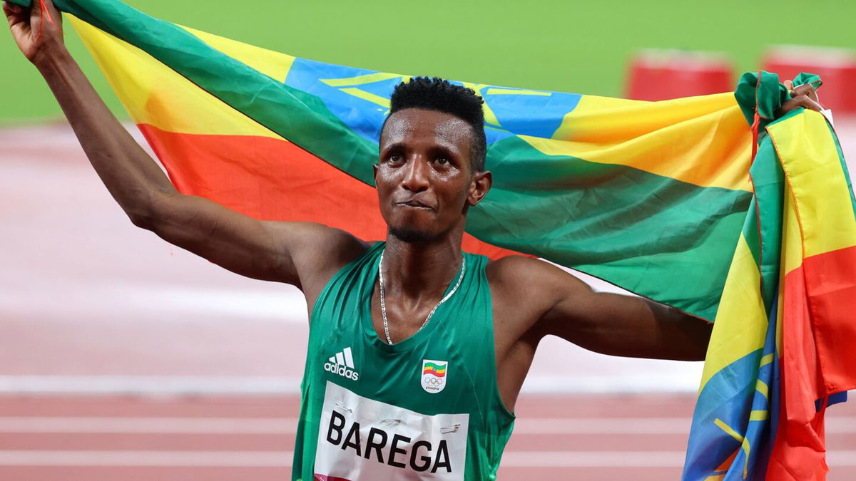 Barega upsets Cheptegei for 10K gold