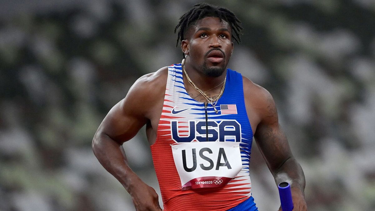 U.S. mixed 4x400m relay initially DQs in prelims