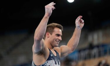 Sam Mikulak finishes 12th in individual all-around final