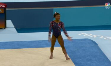 Simone Biles flies off floor surface in qualification