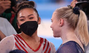 Taylor Swift spotlights gymnasts Suni Lee