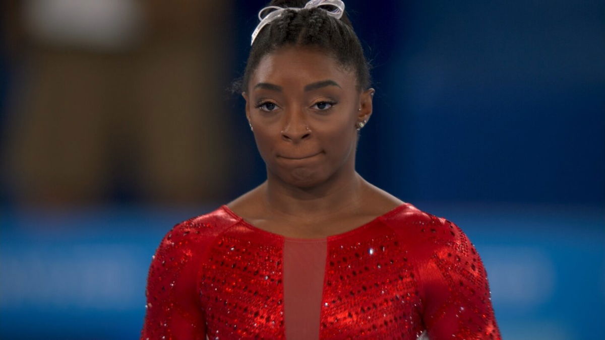 Simone Biles exits team final after vault