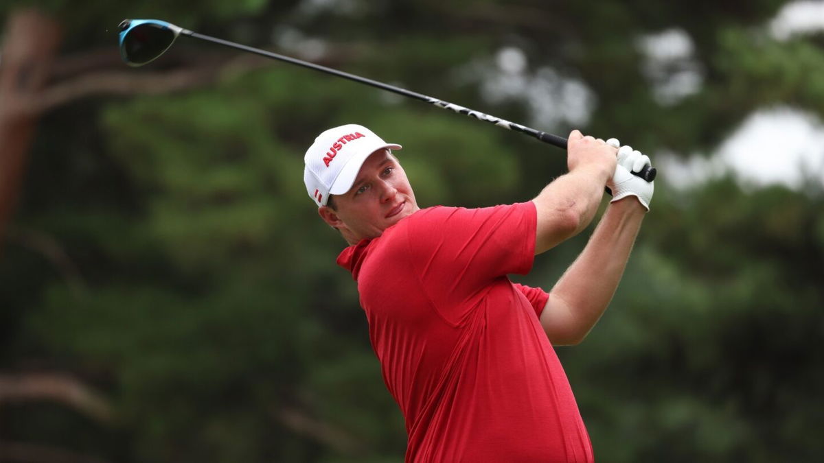 Golfer Sepp Straka makes Round 1 birdie on 15th hole