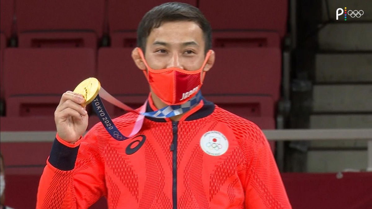 Breakthrough Moments: Takato wins Japan's first gold medal