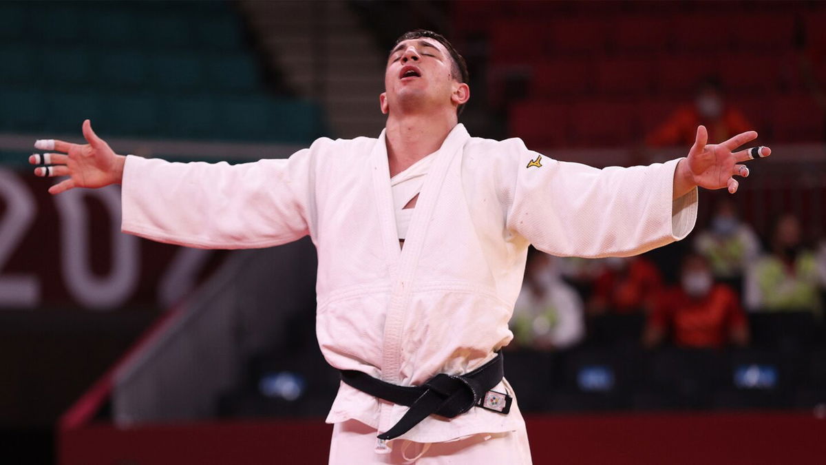 Georgia's Lasha Bekauri wins gold medal in men's 90kg