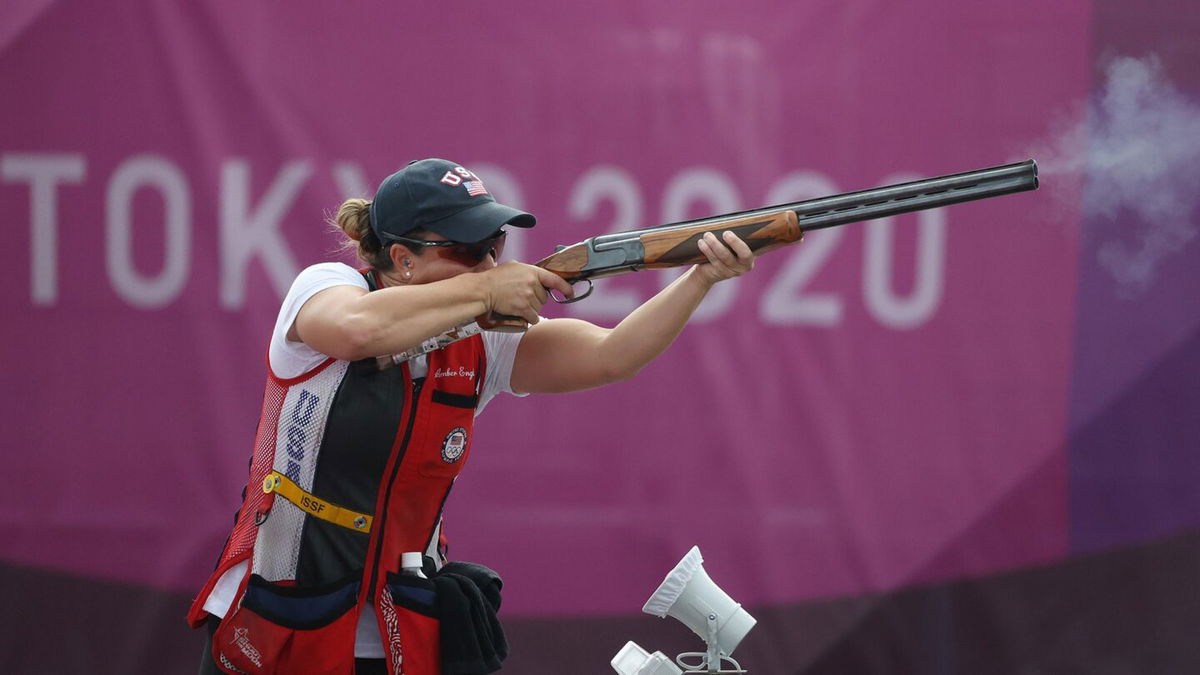 American Amber English takes women's skeet in Tokyo