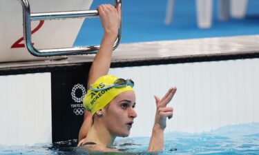 Australia's Kaylee McKeown takes gold in 200m backstroke