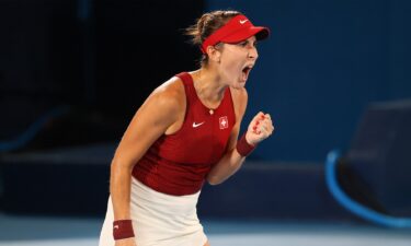 Bencic wins women's singles gold in 3 sets for Switzerland