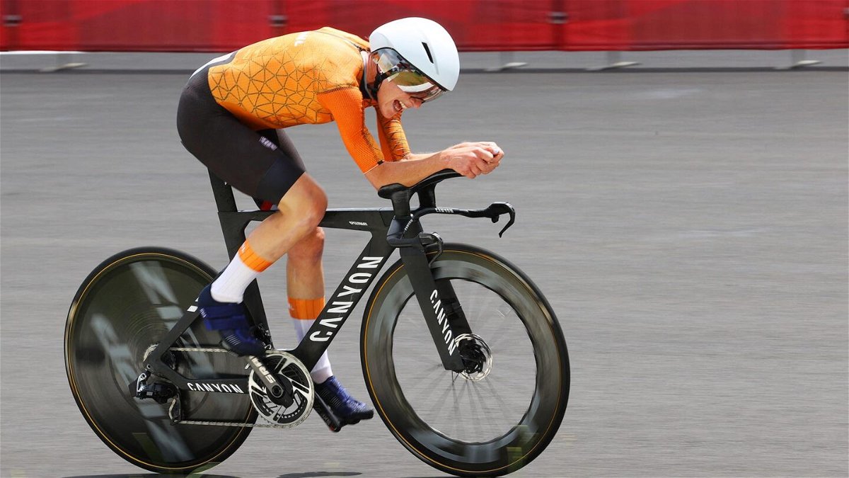 Netherlands' Annemiek Van Vleuten competes in the women's cycling road individual time trial