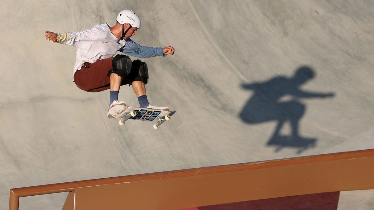 Skateboarding veterans Rune Glifberg, Dallas Oberholzer compete in ...