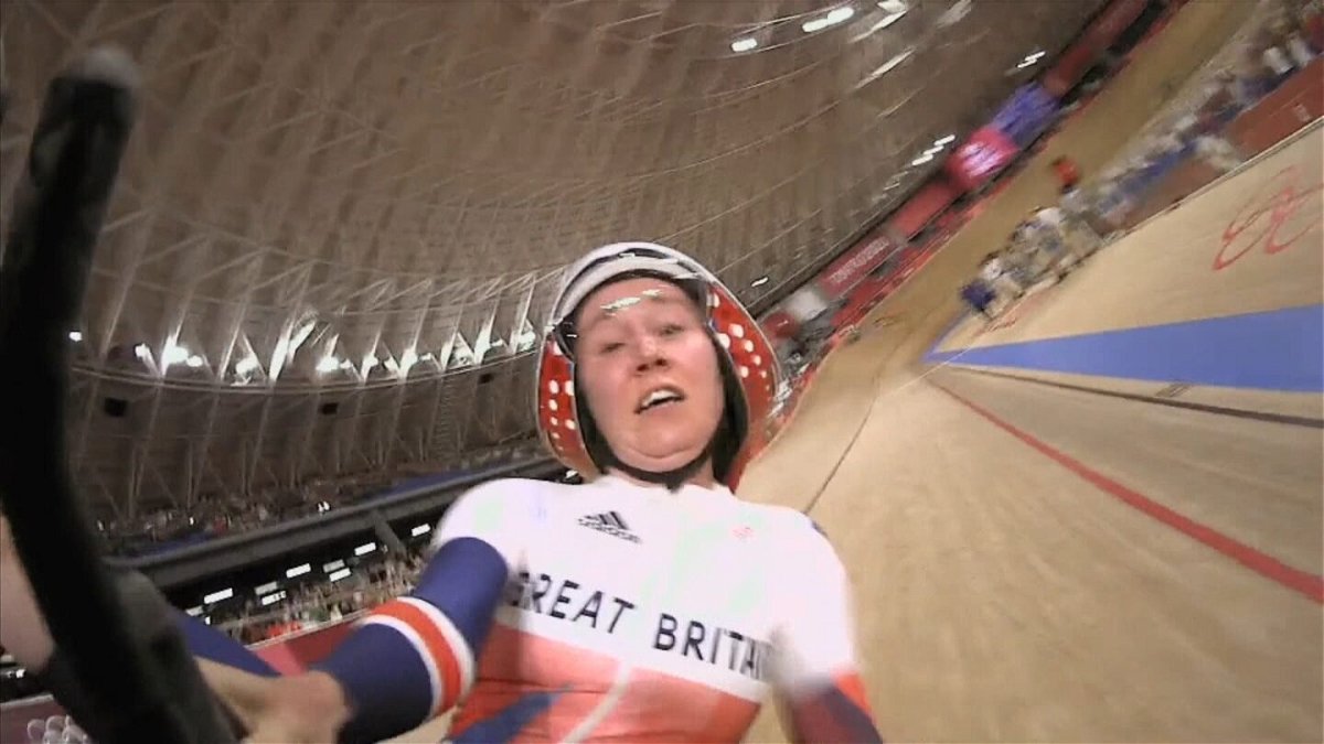 GBR crashes after setting women's team pursuit world record