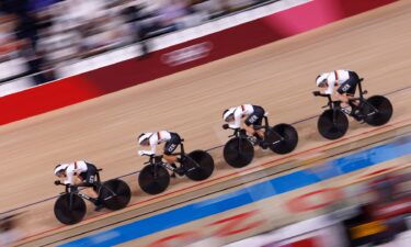 Germany sets world record in women's pursuit qualifying