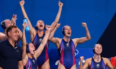 ROC edges Australia 9-8 in women's water polo quarterfinals