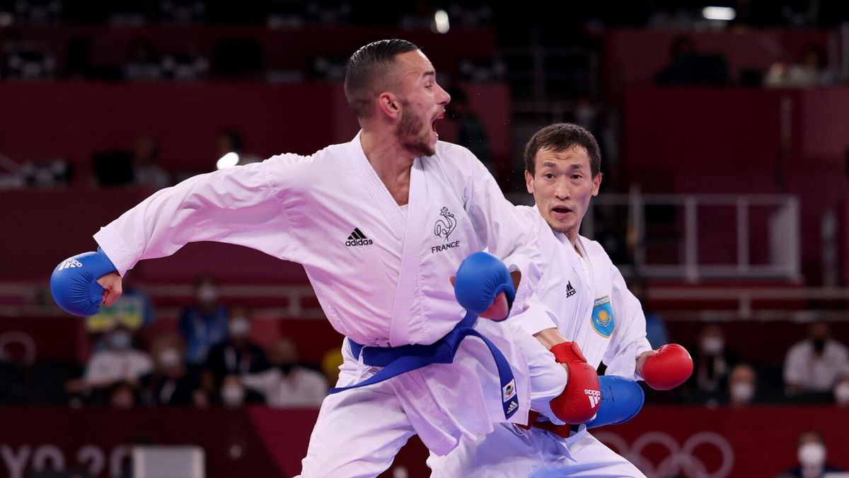 Da Costa beats Assadilov to advance to kumite final