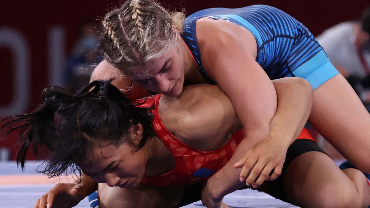 Helen Maroulis dominates