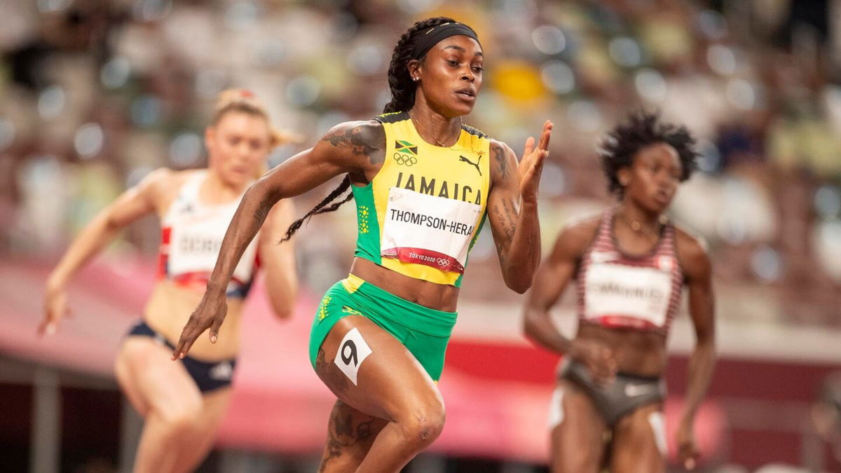 Elaine Thompson-Herah of Jamaica in action during the 200m semi finals for women during the 200m semi finals for women during the Track and Field competition at the Olympic Stadium at the Tokyo 2020 Summer Olympic Games