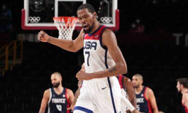 Kevin Durant with the fist pump