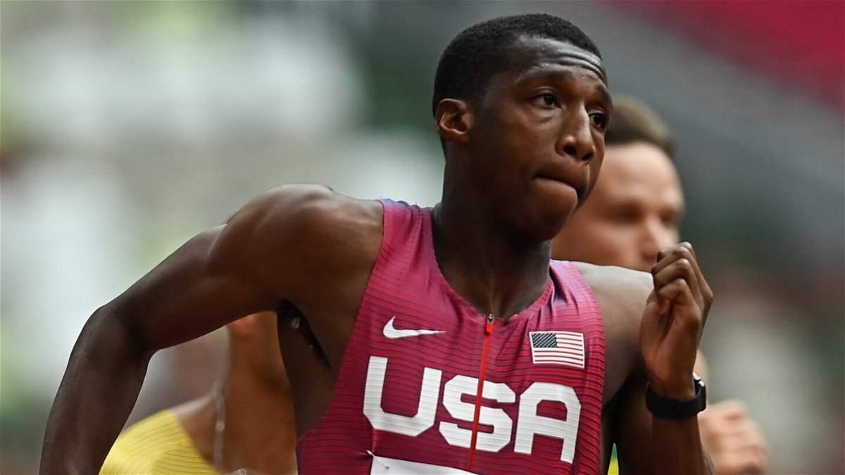 17-year-old American Erriyon Knighton wins 200m heat