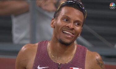 Andre De Grasse thunders to first Olympic gold in 200m