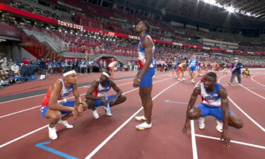 Rai Benjamin anchors U.S. 4x400m relay to emphatic win