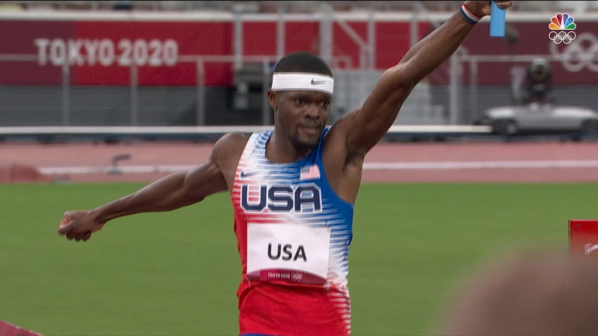 Benjamin anchors U.S. men 4x400m relay to easily win gold