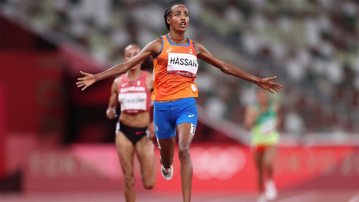 Sifan Hassan wins 10K for distance double