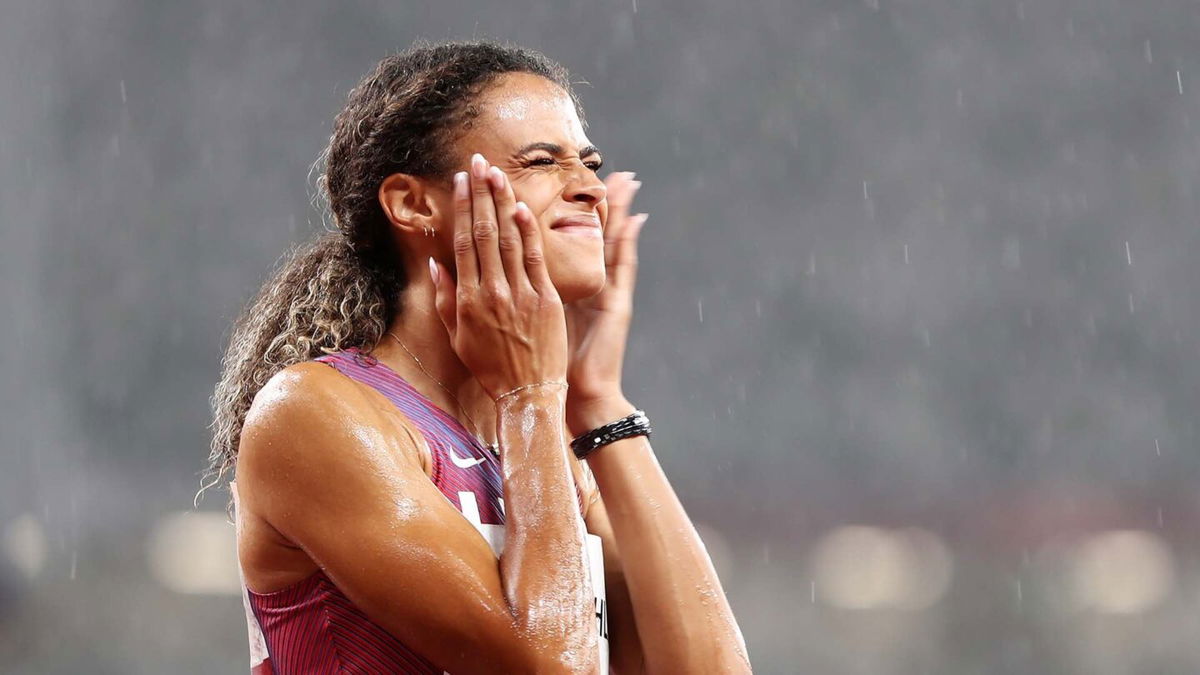 McLaughlin rises up in downpour to make first Olympic final