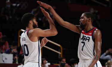 Team USA men extend basketball gold medal streak to four