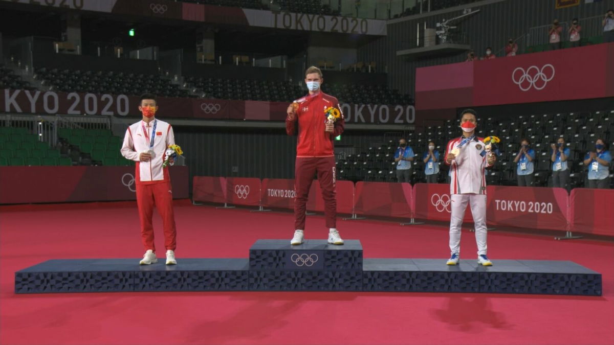 Medals awarded in men's badminton singles