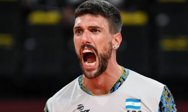 Argentina wins in a nail-biter quarterfinal against Italy