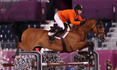 Maikel van der Vleuten secures bronze in individual jumping