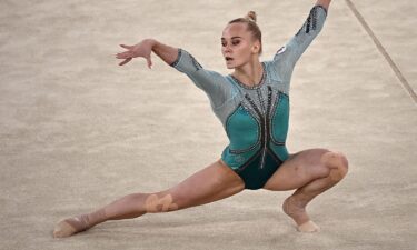 Angelina Melnikova's 14.166 floor final routine