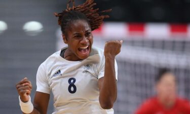 France moves into women's handball quarterfinals