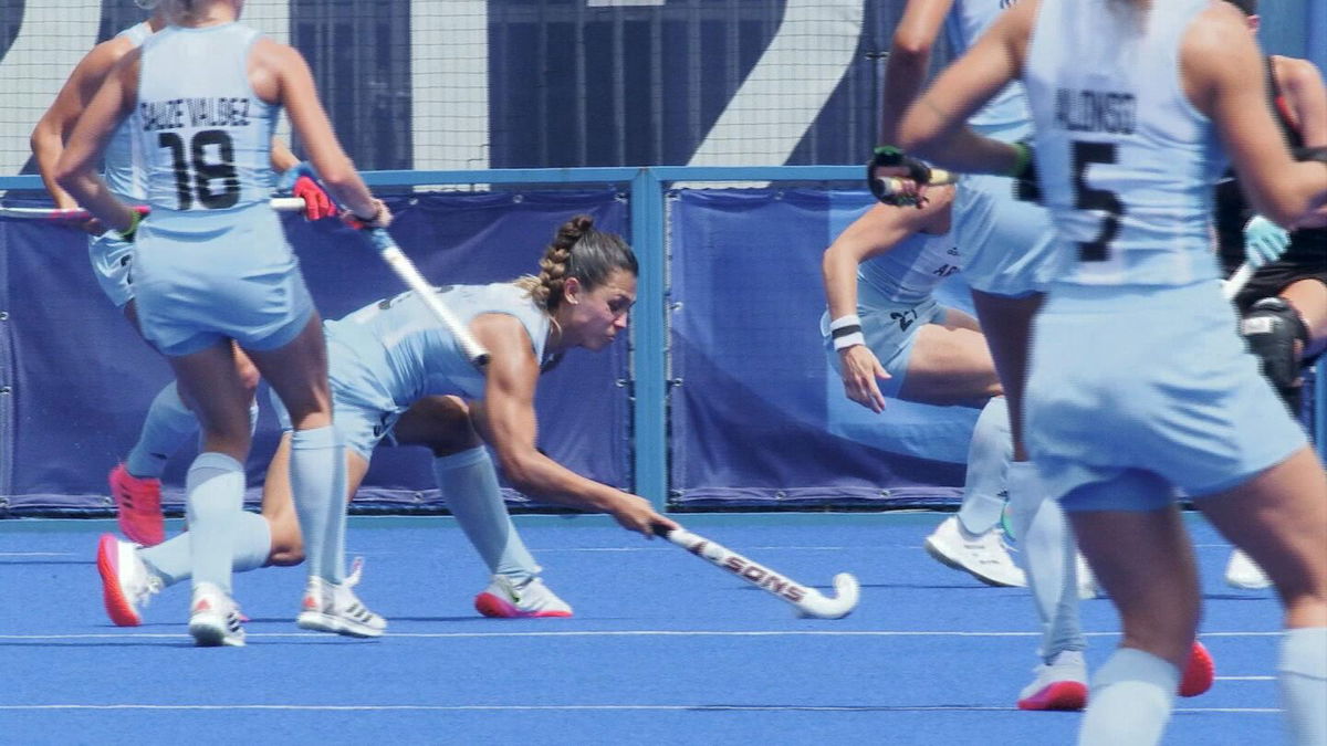 Argentina into field hockey semis for first time since 2012