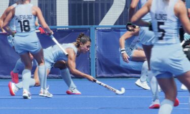 Argentina into field hockey semis for first time since 2012